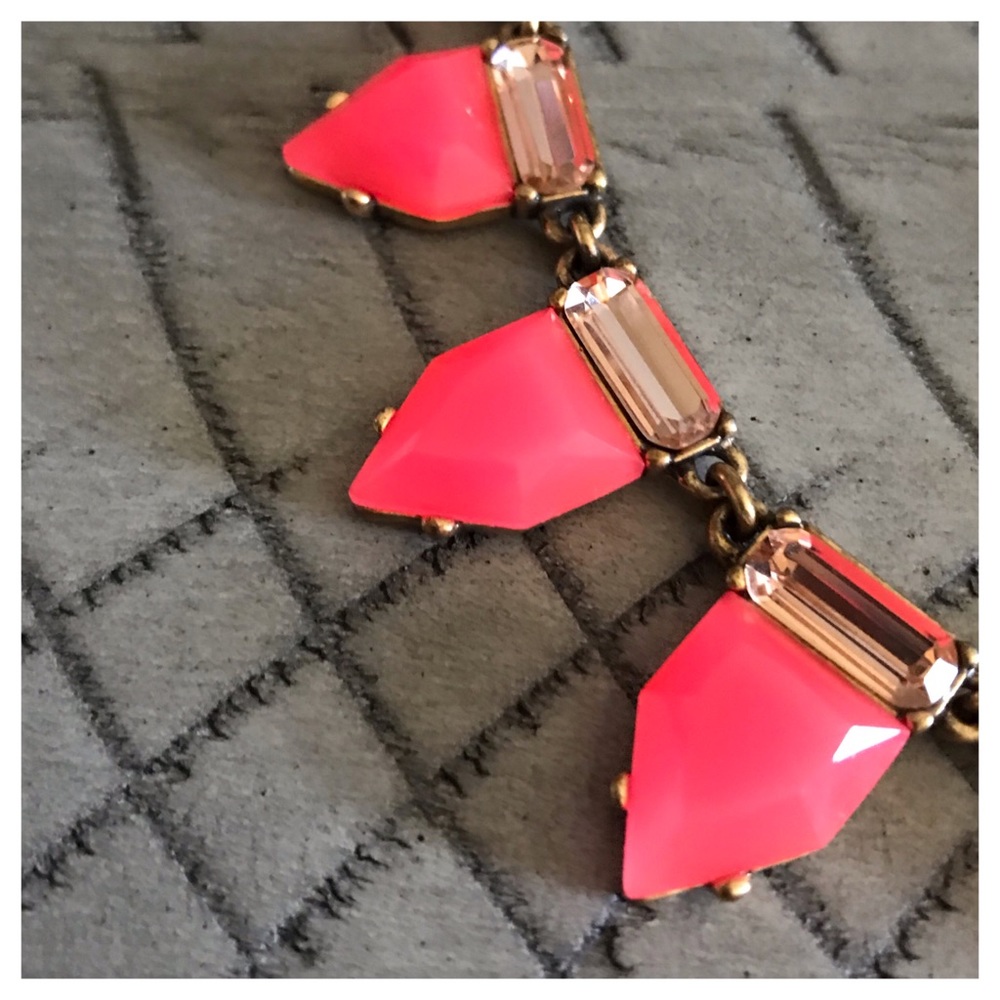 Stella & Dot statement necklace - Picture 4 of 5